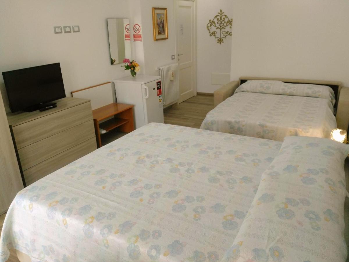 B&B Sweet Dreams Diano Marina Exterior foto